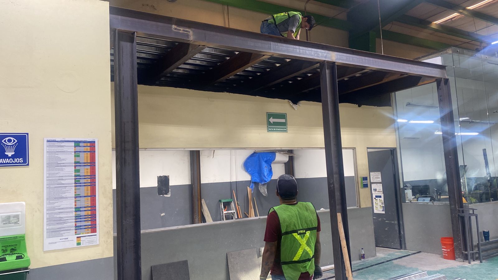 Instalación de mezzanine