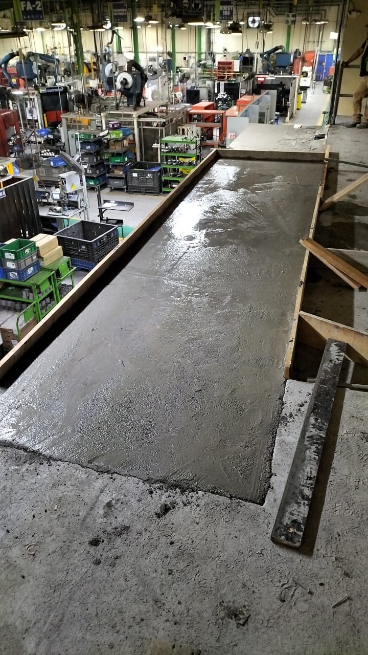 Instalación de área de trabajo con tabla roca