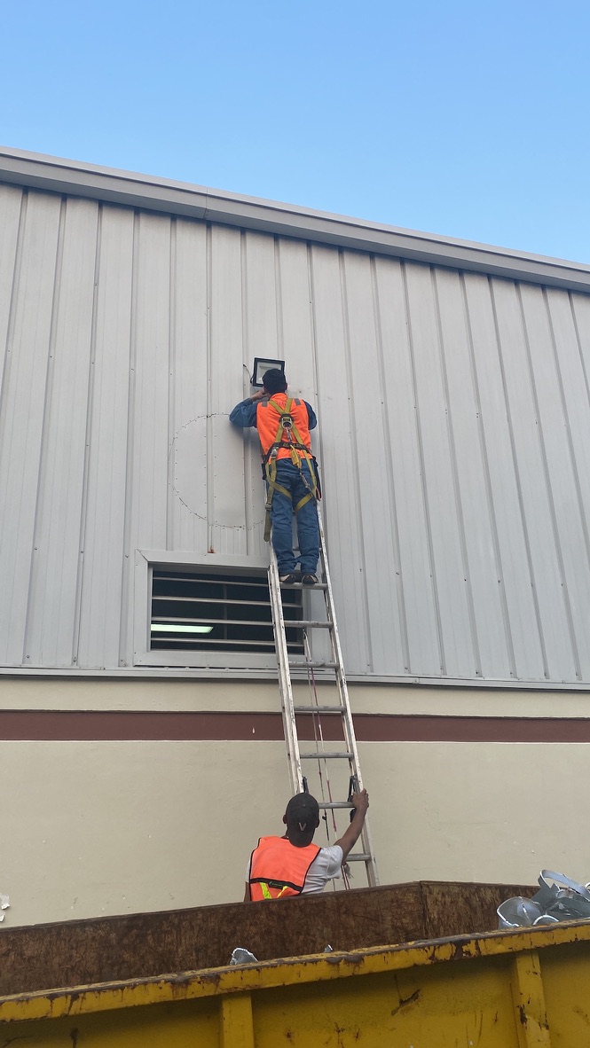Mantenimiento a edificios e instalaciones